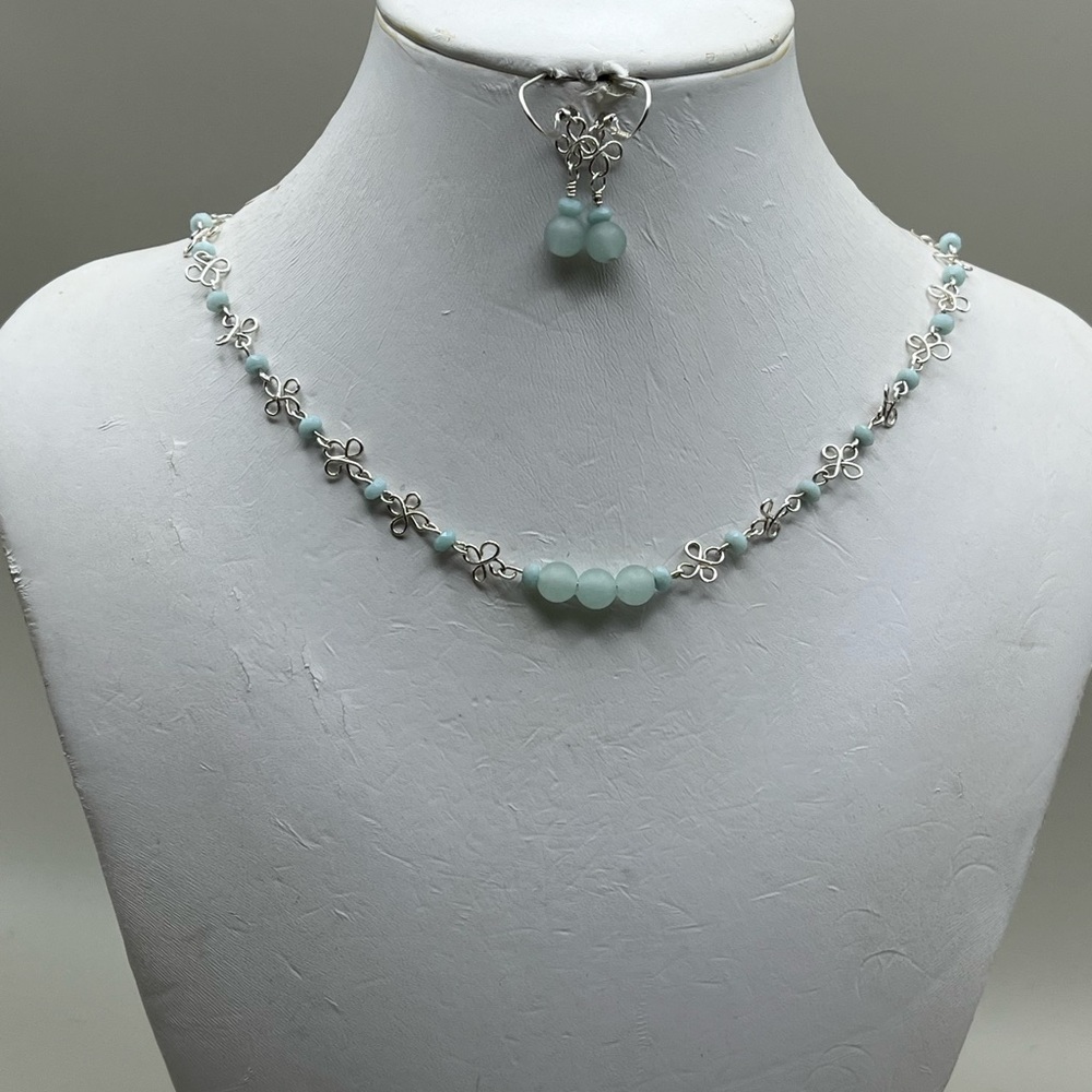 Elegant Sterling Silver and Aqua Women's Jewelry Set